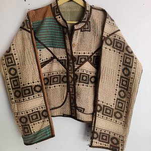 Nouvelle veste courte en tricot Kantha réversible vintage faite à la main avec fonction de séchage rapide, fermeture à boutons, coupe régulière pour l'été et l'automne - Product Image 3