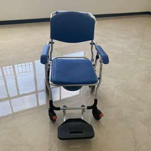 노인 및 장애인을 위한 가정용 이동식 변기 의자 휴대용 알루미늄 합금 트롤리 - Product Image 1