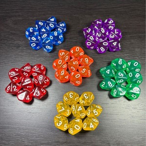 ลูกเต๋าอะคริลิคทรงกลมหลายเหลี่ยม สีโปร่งแสงหลากสี รุ่น Spot DND10 สำหรับเกมบนโต๊ะ ของตกแต่งสำหรับกลุ่มกิจกรรม - Product Image 1