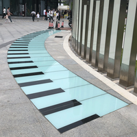Piano de sol géant interactif portable IP67 à capteur extérieur, couleurs RGB changeantes, avec LED sonores et dalles lumineuses
