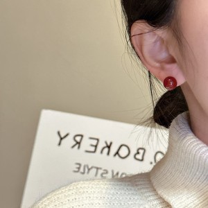 Boucles d'oreilles en argent sterling S925, version coréenne, design de niche, agate rouge, simples, élégantes, ambiance du Nouvel An, pour femmes, sous licence - Product Image 2
