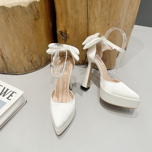 Chaussures compensées à plateforme en satin pour femme, avec lanières de cheville et chaînes en cristal, talons hauts, collection Printemps-Été, style décontracté et robuste - Product Image 3