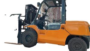 Chariots élévateurs diesel d'occasion TOYOTA 5 tonnes tcm Fd70 Fd25 Fd30 Fd50 Fd100 en vente - Product Image 1