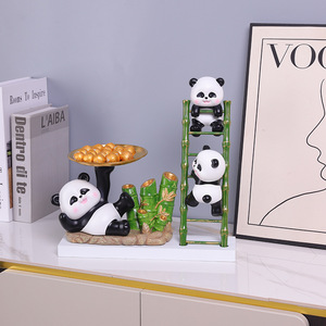 Figura de Gato de la Suerte de Resina Master Gu con Escalera de Bambú y Bandeja para Decoración de Escritorio en Casa u Oficina - Product Image 3