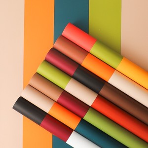 Carta Bouquet floreale impermeabile per fioristi di <span class=keywords><strong>colore</strong></span> ispessito blocco fiore carta da imballaggio PE singolo per san valentino - Product Image 1