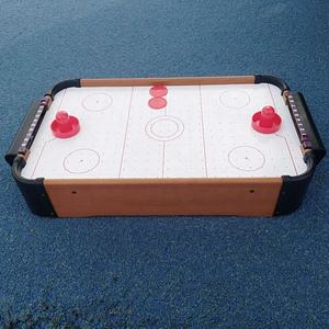<span class=keywords><strong>Hockey</strong></span> <span class=keywords><strong>Da</strong></span> <span class=keywords><strong>Tavolo</strong></span> mini <span class=keywords><strong>hockey</strong></span> su <span class=keywords><strong>tavolo</strong></span> <span class=keywords><strong>da</strong></span> gioco elettrico per i bambini il regalo 51 centimetri/69 centimetri della fabbrica di vendite direttamente Air <span class=keywords><strong>Hockey</strong></span> giocattolo - Product Image 3