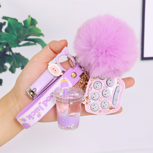 Máy Cắt Móng Tay Nổi Acrylic Cho Nam Nữ OEM ODM Tùy Chỉnh Máy Chơi Game Mini Bóng Mịn <span class=keywords><strong>LED</strong></span> Móc Chìa Khóa Đồ Chơi Học Sinh Cho Trẻ Em - Product Image 1