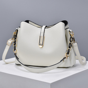 Sac à <span class=keywords><strong>Main</strong></span> Nouvelle Collection Designer Tendance Vente en Gros <span class=keywords><strong>Sacs</strong></span> à <span class=keywords><strong>Main</strong></span> pour Femmes Haute Qualité Vente Chaude <span class=keywords><strong>Sacs</strong></span> à <span class=keywords><strong>Main</strong></span> en Cuir pour Dames - Product Image 2