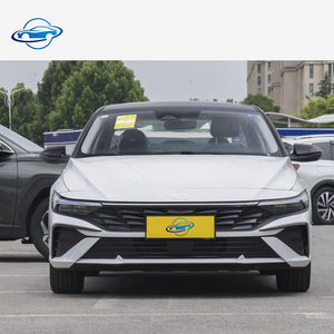 ファミリー向け エラントラ Nライン ターボ 240 TGDI DCT スポーツセダン 左ハンドル 1-25000マイル 2023年式 ダークインテリア - Product Image 4