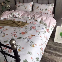 Chine usine plate ou équipée 4 pièces housse de couette ensemble de literie microfibre king size drap de lit floral