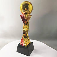 Designs personnalisés or argent bronze résine couronne trophée couronne de cristal prix pour cadeau d'affaires