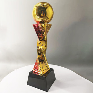 <strong>Custom</strong> Designs Gold Silver Bronze Resin Crown Trophy Crystal Crown Awards for Business Gift - Product Image 3