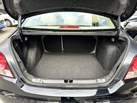 Дешевые подержанные автомобили на продажу: Volkswagen Lavida 2011, черный, 1.4T, автомат, низкий пробег, левый руль, бензин, седан