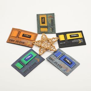 Mẫu Miễn Phí Thiết Kế Mới Nhất Tùy Chỉnh Tên <span class=keywords><strong>Tag</strong></span> Da Nhãn OEM Tùy Chỉnh Thẳng Cắt Nhãn Hàng May Mặc - Product Image 2