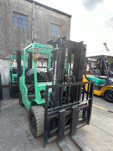 Chariot élévateur d'occasion MITSUBISHI FD30 pour travaux de terrassement - Offre Spéciale - Product Image 4