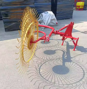 Râteau à doigts large de 5,5 m pour tracteur, couvre une grande surface efficacement, optimise le séchage du foin et des cultures fourragères - Product Image 3