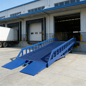 Rampa Hidráulica Móvil para Carga y Descarga con Plataforma de Carga para Patio, Venta al Por Mayor - Product Image 6