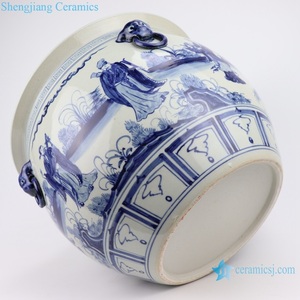 Pot de fleurs grand modèle RZFH22 bleu et blanc peint à la main avec motif des Huit Immortels traversant la mer et tête de lion - Product Image 5