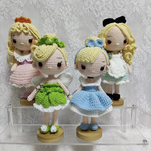 Vendita calda bambola lavorata a mano personalizzata bambola all'uncinetto ragazza bambola principessa all'uncinetto giocattolo principessa all'uncinetto - Product Image 5