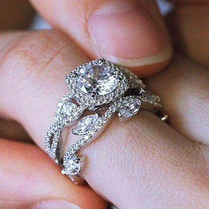 Set di Anelli Impilabili in Stile Chic Coreano e Giapponese, Forma Marquise Geometrica, Micro Incastonatura di Zirconi Brillanti, Gioielli da Dito per Signore - Product Image 2