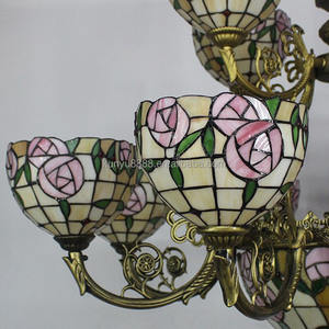 Lámpara de Araña LED de Estilo Europeo con Múltiples Cabezas, Vidrio Tiffany, Diseño de Rosas, para Comedor, Dormitorio, Hotel, Vestíbulo - Product Image 6
