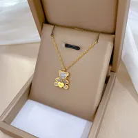 Haute qualité en acier inoxydable Anti ternissement dessin animé ours pendentif collier étanche 18k or ours coeur à la mode bijoux cadeau