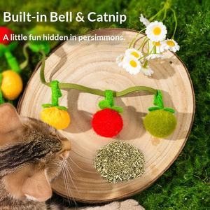Giocattolo per Gatti con Corda di Cotone, Erba Gatta, Campanello e Accessorio Inclinabile a Forma di Cachi o Pomodoro - Product Image 5