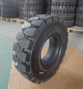 Carretilla elevadora blanca y negra, fabricante de neumáticos sólidos, proveedor profesional de neumáticos sólidos 6,00-9 28x9-<span class=keywords><strong>15</strong></span> 6,00x9 7,00x12 28 9 <span class=keywords><strong>15</strong></span> agujeros - Product Image 3