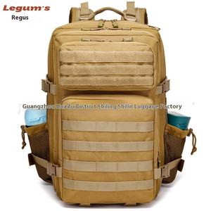 Sac à dos tactique personnalisé 900d Grande capacité Doublure en polyester imperméable Sac de voyage multifonctionnel pour l'extérieur - Product Image 2