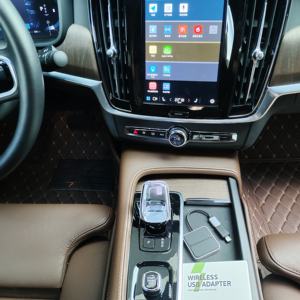 Adaptateur <span class=keywords><strong>CarPlay</strong></span> <span class=keywords><strong>sans</strong></span> <span class=keywords><strong>fil</strong></span> avec boîtier de refroidissement en aluminium - Dongle anti-chaleur pour Seat/Alfa Romeo, homologué sur les autoroutes espagnoles - Product Image 1