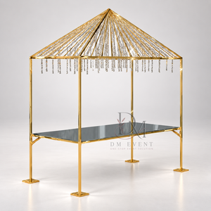 Expositor de Postres Colgante de Lujo en Acero Inoxidable Dorado con Cristales, Soporte de Techo para Decoración de Eventos y Bodas - Product Image 5