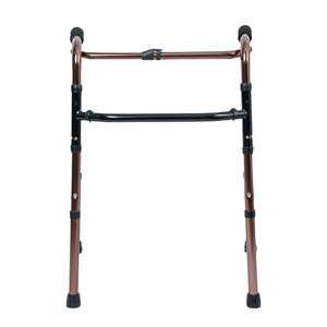 Aide à la marche pliable en alliage d'aluminium renforcé, cadre antidérapant à quatre pieds pour soutien à la mobilité des personnes handicapées - Product Image 1