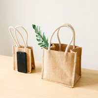 Sacs cadeaux mini en jute personnalisés