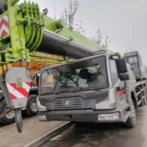 Grúa Móvil Hidráulica Usada de Alta Calidad Zoomlion de 25 Toneladas, Modelo ZTC251V5, Grúa sobre Camión - Product Image 1