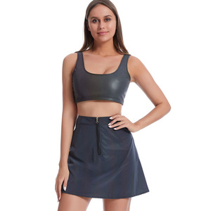 Falda acampanada reflectante de spandex azul arcoíris iridiscente de alta visibilidad y elegante para niñas, mujeres y damas, para usar en discotecas y bailar. - Product Image 3