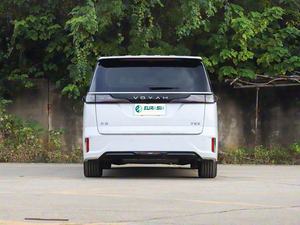 Voyah Dreamer 2026, véhicule électrique hybride rechargeable, monospace de luxe, moyen et grand, <span class=keywords><strong>5</strong></span> <span class=keywords><strong>portes</strong></span>, 7 places, véhicule à énergie nouvelle, NEDC 1411 km, 370 kW - Product Image 6