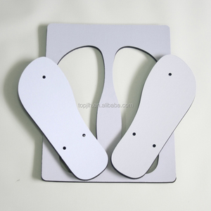 Chaussons en vente chaude, impression personnalisée, blancs vierges pour sublimation, tongs populaires - Product Image 6