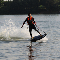 Planche de surf à moteur haute puissance à bas prix, planche de surf motorisée à essence/électrique à vendre