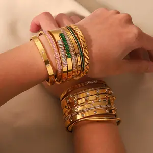 2024 joyería nueva impermeable de acero inoxidable apilamiento abierto CZ brazalete brazaletes 18K chapado en oro estrella circón pulsera mujer INS verano