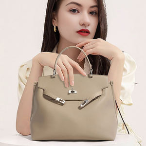 Nieuwe Aankomst Custom Echt Lederen Elegante Waterdichte Tas Grote Capaciteit Crossbody Handtas Voor Vrouwen - Product Image 2