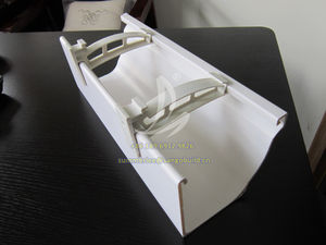 Système <span class=keywords><strong>de</strong></span> drainage <span class=keywords><strong>de</strong></span> gouttière d'<span class=keywords><strong>eau</strong></span> <span class=keywords><strong>de</strong></span> <span class=keywords><strong>pluie</strong></span>, <span class=keywords><strong>collecteur</strong></span> d'<span class=keywords><strong>eau</strong></span> <span class=keywords><strong>de</strong></span> <span class=keywords><strong>pluie</strong></span> à coupe personnalisée - Product Image 3