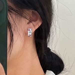 Pendientes Huggie de Plata de Ley 925 con Diseño de Flor de Tulipán, para Uso Diario, Engaste de Bisel, Naranja Es846 - Product Image 4