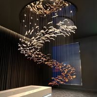 Projet personnalisé, lustre en verre en forme de feuille d'érable moderne pour hall d'hôtel, décoration artistique, lampe suspendue en cristal, éclairage LED pour escaliers