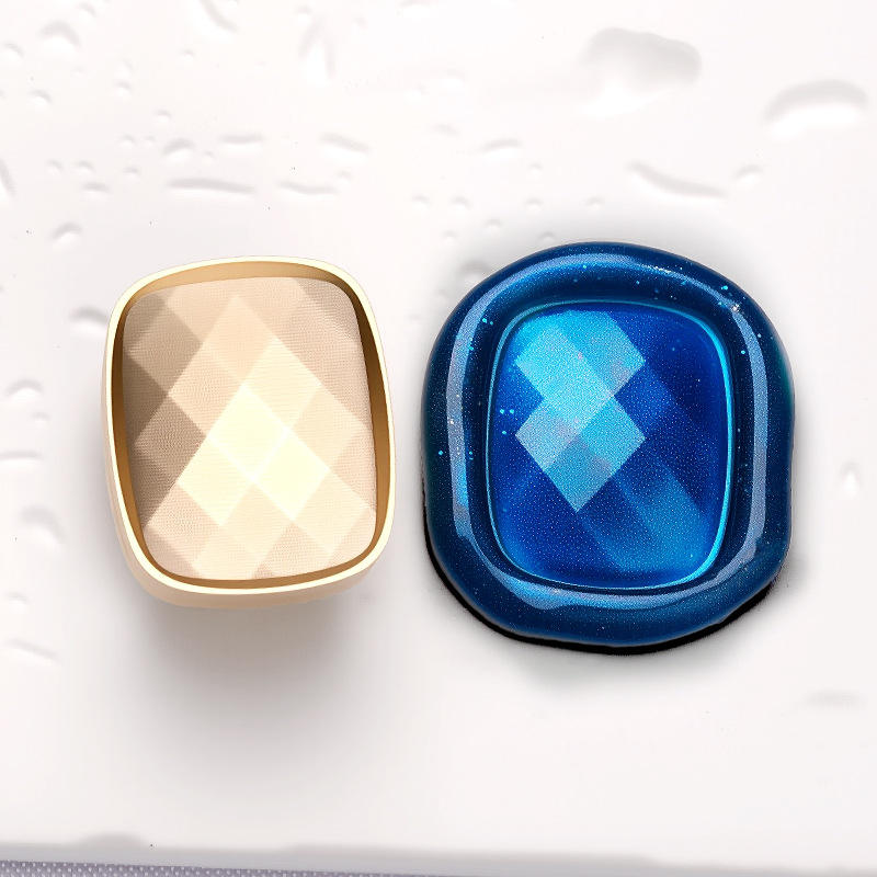 Étoiles Bleues (relief irrégulier 25 facettes, 15,8 mm x 19 mm)