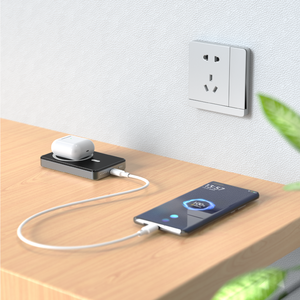 Batterie externe magnétique sans fil en métal ultra-mince 10000mAh QI2.2 <span class=keywords><strong>25W</strong></span>, chargeur magnétique PD27W à charge rapide, batterie externe portable pour téléphone mobile - Product Image 5