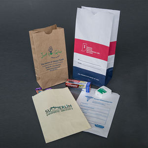 Tablero <span class=keywords><strong>de</strong></span> comida Kraft Dubai 120gsm 250gsm laminado mate 200gsm RX píldora medicina <span class=keywords><strong>Hospital</strong></span> bolsa <span class=keywords><strong>de</strong></span> papel con mango retorcido en Sri Lanka - Product Image 2