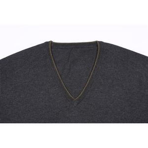 Pull en coton Pima ultra-doux pour homme, col en V, tricoté, durable, respirant, pour un confort quotidien, anti-plis, anti-rétrécissement - Product Image 2