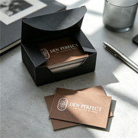 Cartes de visite personnalisées estampées à l'or, cartes de visite premium mates gaufrées, cartes de visite épaisses en kraft pour l'image de marque d'entreprise