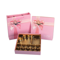 Caja de dulces de trufas personalizada de alta gama, cuadrada, rígida, con asa, lazo en la parte superior, tapa y base, revestimiento UV, laminación mate, ecológica, para chocolate