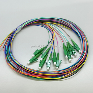 Precio al por mayor: Pigtail de fibra óptica LC APC SM de 12 colores con código de color y revestimiento LSZH para distribución de fibra en gabinetes ODF - Product Image 4